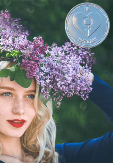 Woman with flower crown and tarot token